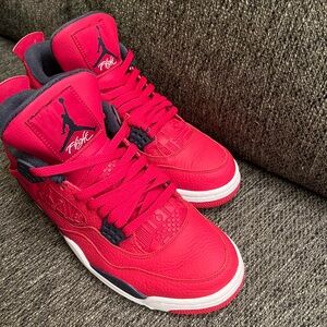 Air Jordan 4 Retro Men’s 9.5